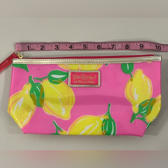 LILLY PULITZER MAKEUP BAG accessory LEMONS pink plastic waterproof travel EUC - Picture 6 of 7